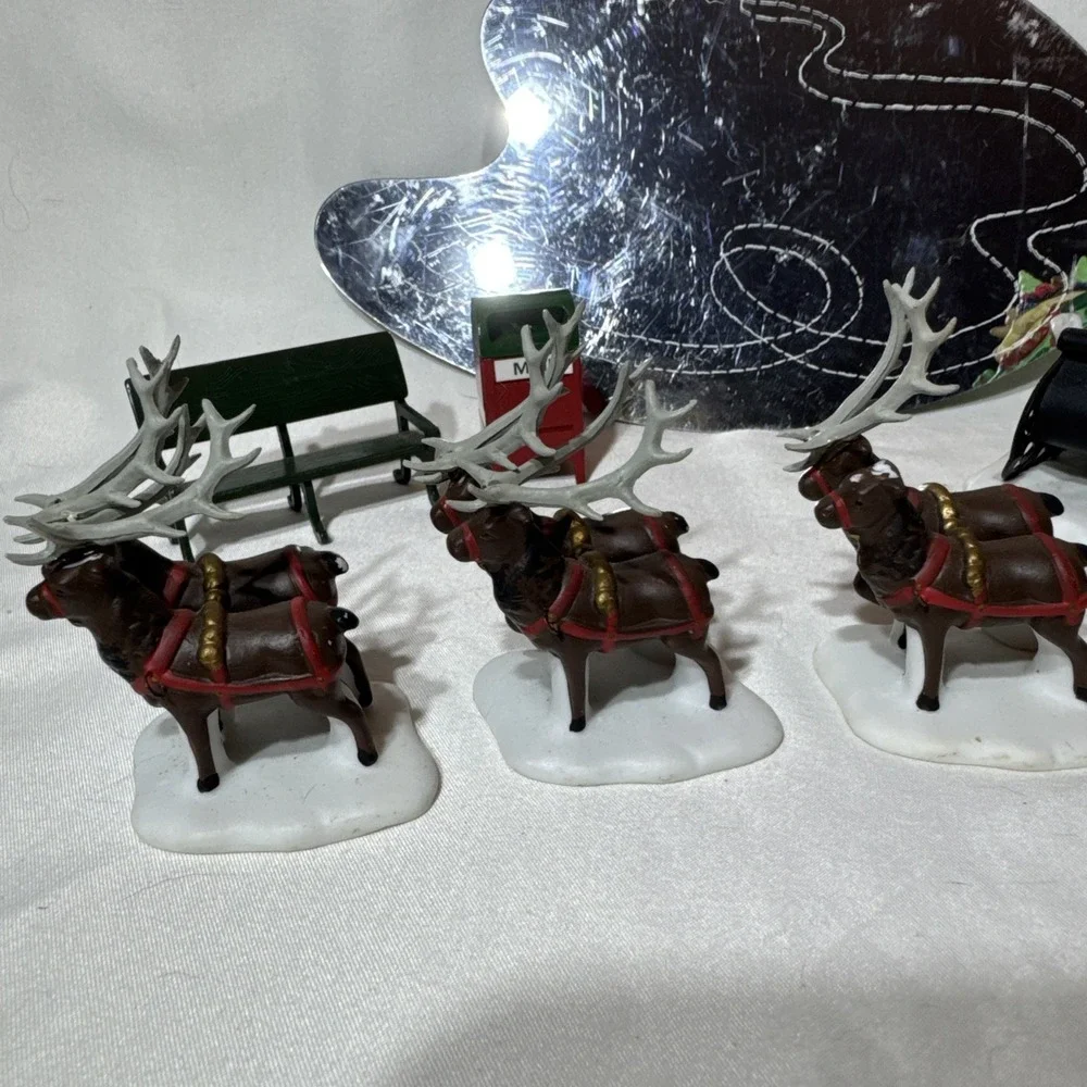 Lot of Christmas Village Santa Miniature Accessories Dept‎ 56 Hallmark READ